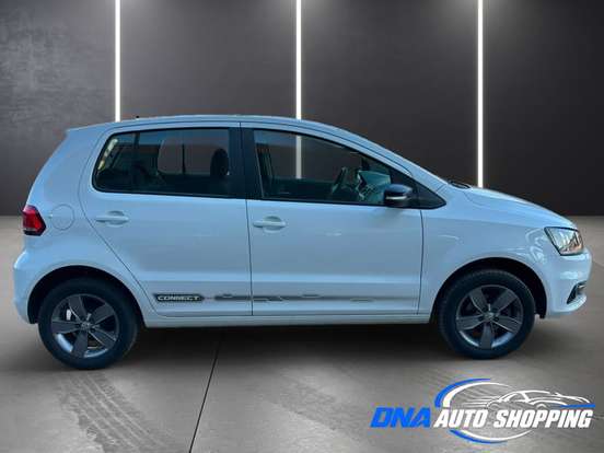 VOLKSWAGEN-FOX-1.6 MSI TOTAL FLEX CONNECT 4P MANUAL VOLKSWAGEN-FOX-2021