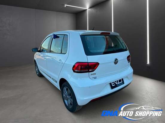 VOLKSWAGEN-FOX-1.6 MSI TOTAL FLEX CONNECT 4P MANUAL VOLKSWAGEN-FOX-2021