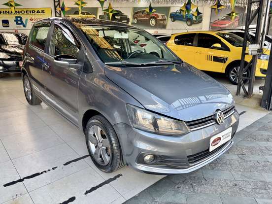 VOLKSWAGEN-FOX-2018