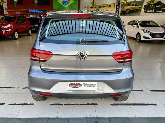VOLKSWAGEN-FOX-2018