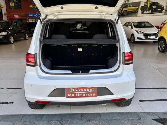 VOLKSWAGEN-FOX-1.6 MSI TOTAL FLEX XTREME 4P MANUAL VOLKSWAGEN-FOX-2019