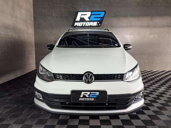 VOLKSWAGEN-FOX-2020