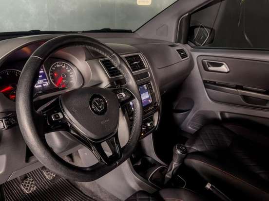 VOLKSWAGEN-FOX-1.6 MSI TOTAL FLEX XTREME 4P MANUAL VOLKSWAGEN-FOX-2020