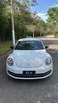 VOLKSWAGEN-FUSCA-2012