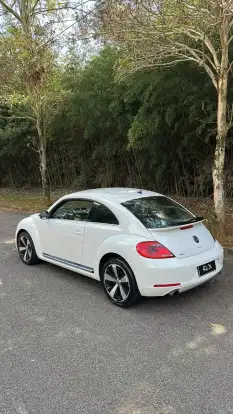 VOLKSWAGEN-FUSCA-2012