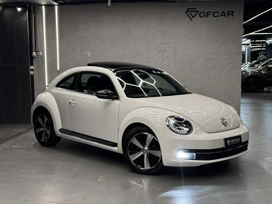 VOLKSWAGEN-FUSCA-2012