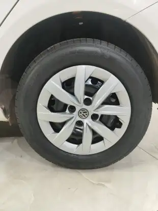 VOLKSWAGEN-GOL-2020