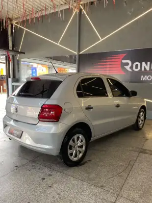 VOLKSWAGEN-GOL-2022