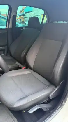 VOLKSWAGEN-GOL-2017