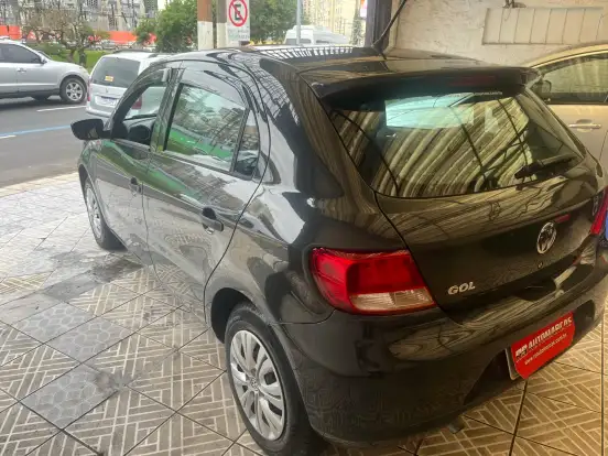 VOLKSWAGEN-GOL-2009