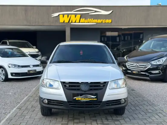 VOLKSWAGEN-GOL-2005