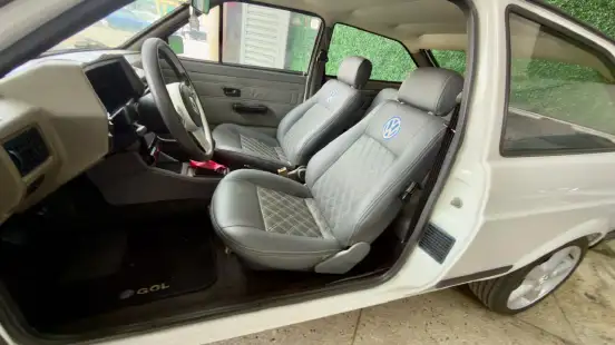 VOLKSWAGEN-GOL-1993
