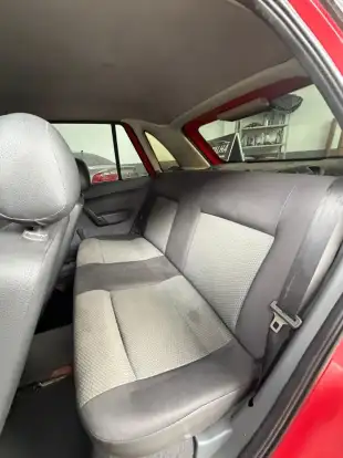 VOLKSWAGEN-GOL-2007