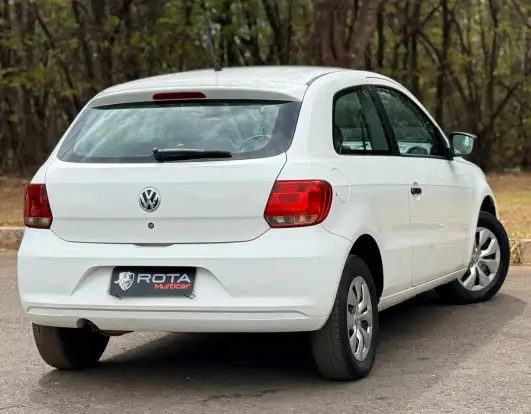 VOLKSWAGEN-GOL-1.0 MI TRENDLINE 8V FLEX 2P MANUAL VOLKSWAGEN-GOL-2014