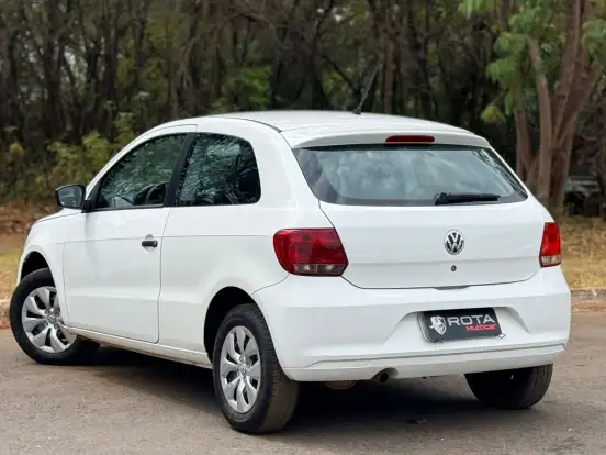 VOLKSWAGEN-GOL-1.0 MI TRENDLINE 8V FLEX 2P MANUAL VOLKSWAGEN-GOL-2014