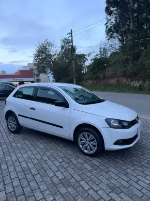 VOLKSWAGEN-GOL-2013