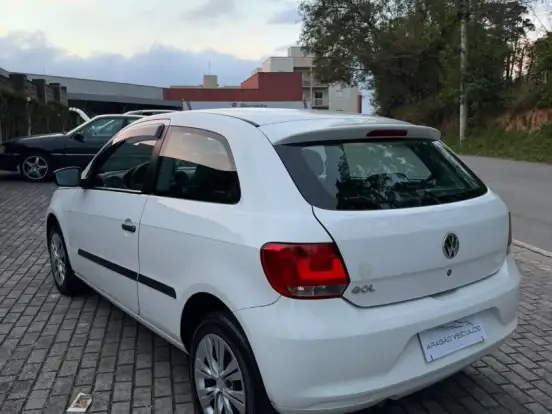 VOLKSWAGEN-GOL-1.6 MI 8V FLEX 2P MANUAL G.V VOLKSWAGEN-GOL-2013