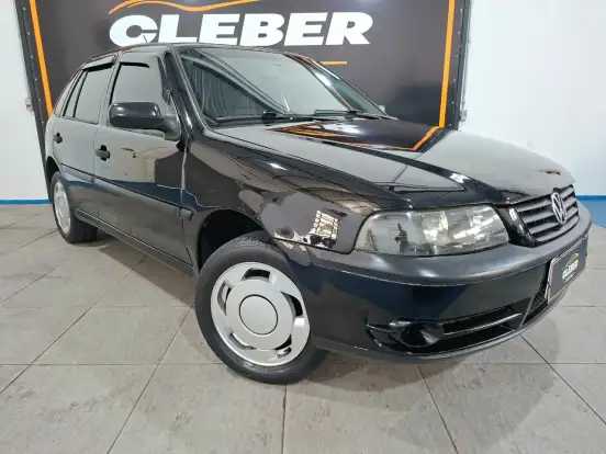 VOLKSWAGEN-GOL-2004
