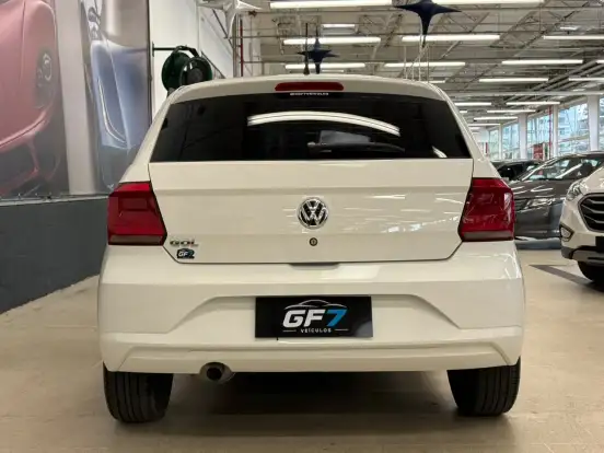 VOLKSWAGEN-GOL-2021