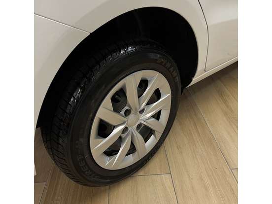 VOLKSWAGEN-GOL-2020