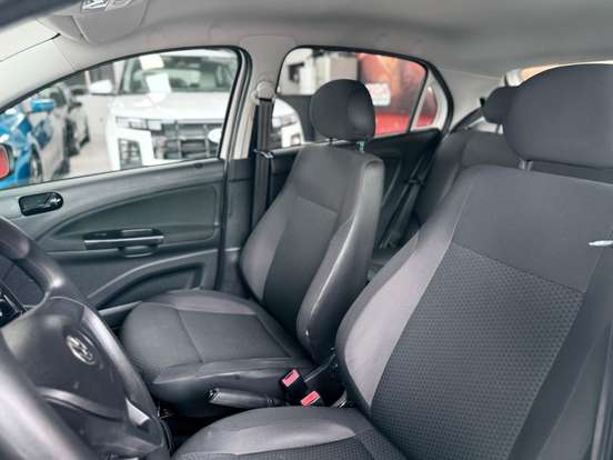 VOLKSWAGEN-GOL-2021