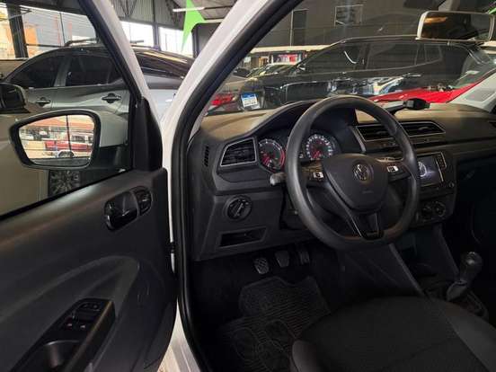 VOLKSWAGEN-GOL-1.0 12V MPI TOTALFLEX 4P MANUAL VOLKSWAGEN-GOL-2019