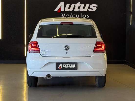 VOLKSWAGEN-GOL-1.0 12V MPI TOTALFLEX 4P MANUAL VOLKSWAGEN-GOL-2022