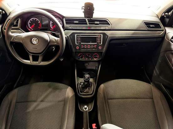 VOLKSWAGEN-GOL-2021