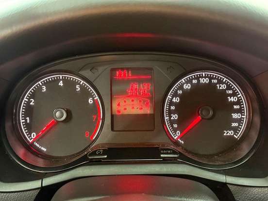 VOLKSWAGEN-GOL-2021
