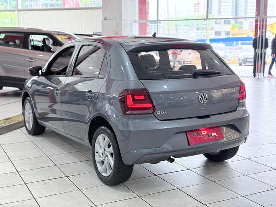 VOLKSWAGEN-GOL-2023