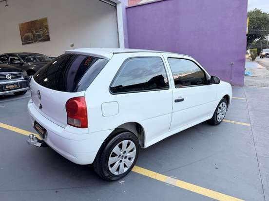 VOLKSWAGEN-GOL-2013