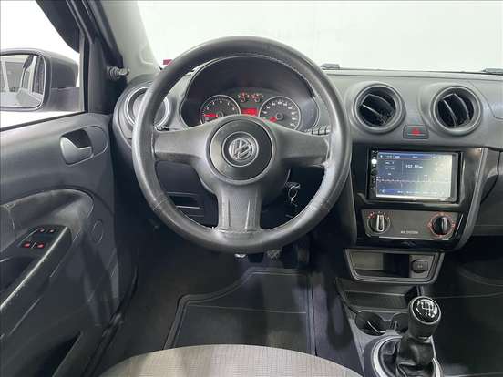 VOLKSWAGEN-GOL-2013
