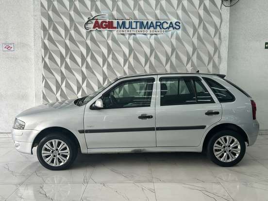 VOLKSWAGEN-GOL-2010
