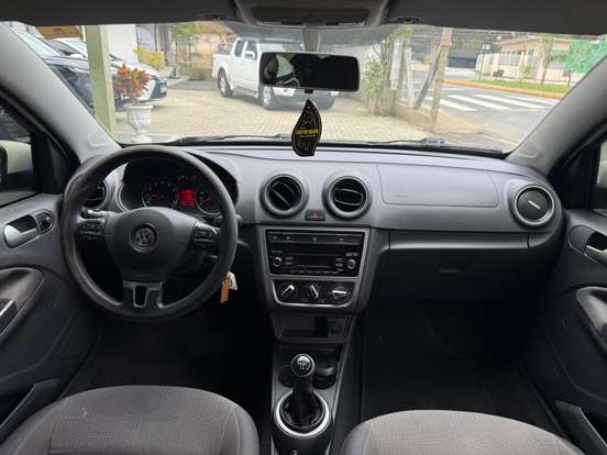 VOLKSWAGEN-GOL-2013