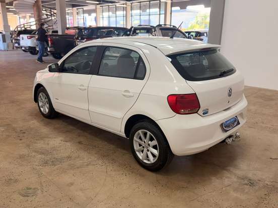 VOLKSWAGEN-GOL-2012
