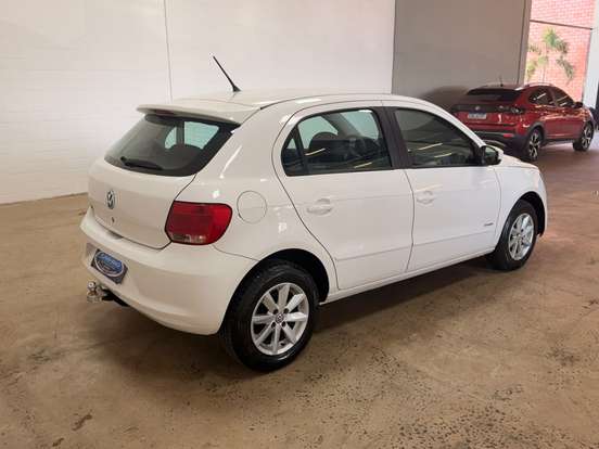 VOLKSWAGEN-GOL-2012