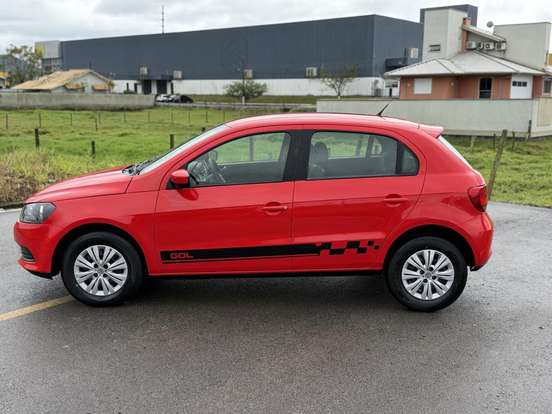 VOLKSWAGEN-GOL-1.0 MI 8V FLEX 4P MANUAL VOLKSWAGEN-GOL-2013