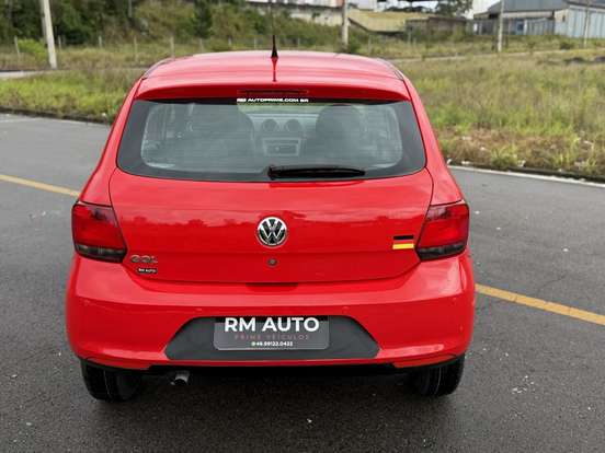 VOLKSWAGEN-GOL-1.0 MI 8V FLEX 4P MANUAL VOLKSWAGEN-GOL-2013