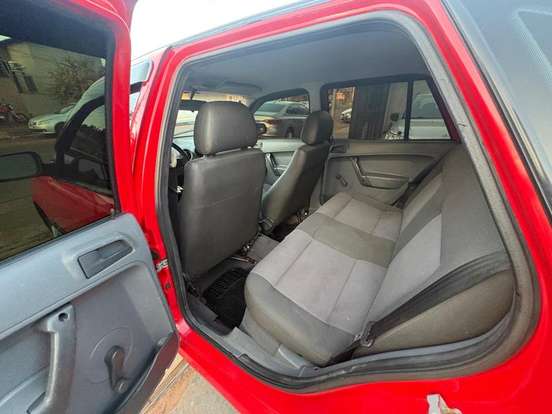 VOLKSWAGEN-GOL-1.0 MI CITY 8V FLEX 4P MANUAL G.IV VOLKSWAGEN-GOL-2006