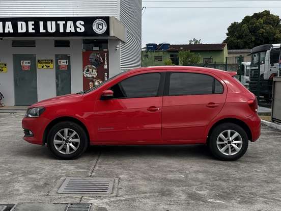 VOLKSWAGEN-GOL-2015