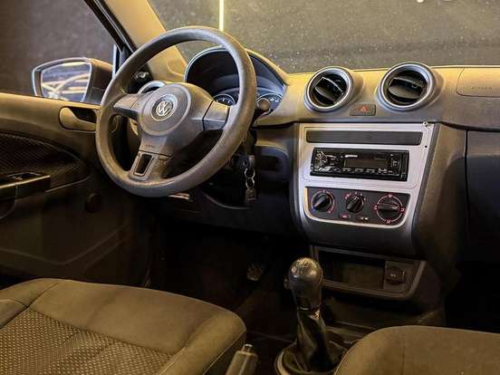VOLKSWAGEN-GOL-2014
