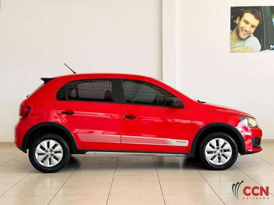VOLKSWAGEN-GOL-2013