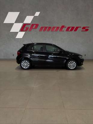 VOLKSWAGEN-GOL-2014