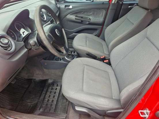 VOLKSWAGEN-GOL-2009