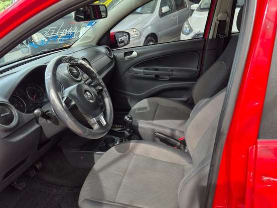 VOLKSWAGEN-GOL-1.6 MI 8V FLEX 4P MANUAL VOLKSWAGEN-GOL-2013
