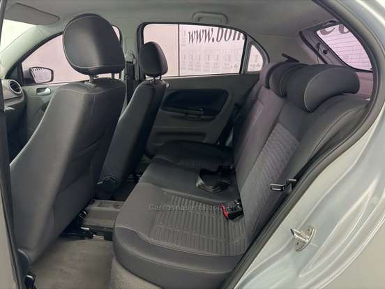VOLKSWAGEN-GOL-1.6 MI HIGHLINE 8V FLEX 4P MANUAL VOLKSWAGEN-GOL-2014
