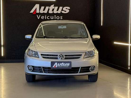 VOLKSWAGEN-GOL-2011