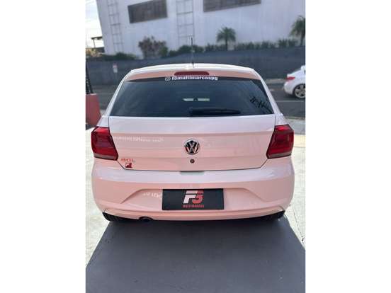 VOLKSWAGEN-GOL-2021