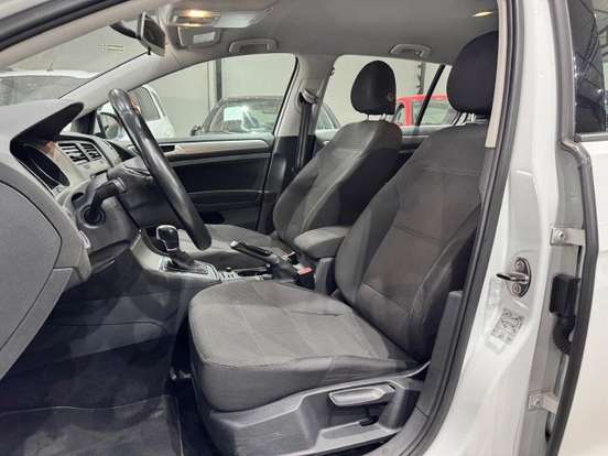 VOLKSWAGEN-GOLF-1.4 TSI COMFORTLINE 16V GASOLINA 4P AUTOMÁTICO VOLKSWAGEN-GOLF-2015
