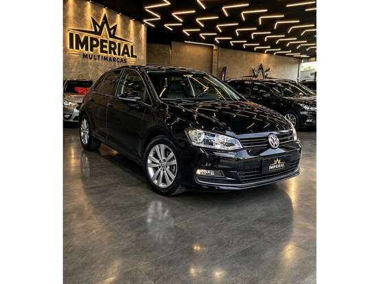 VOLKSWAGEN-GOLF-2015